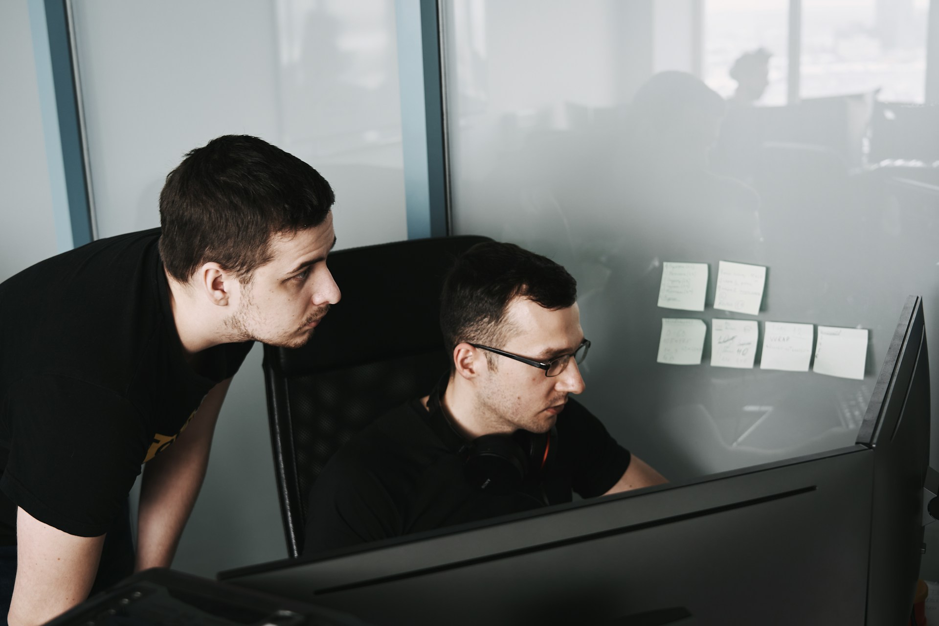 Poland vs Macedonia Outsourcing Guide